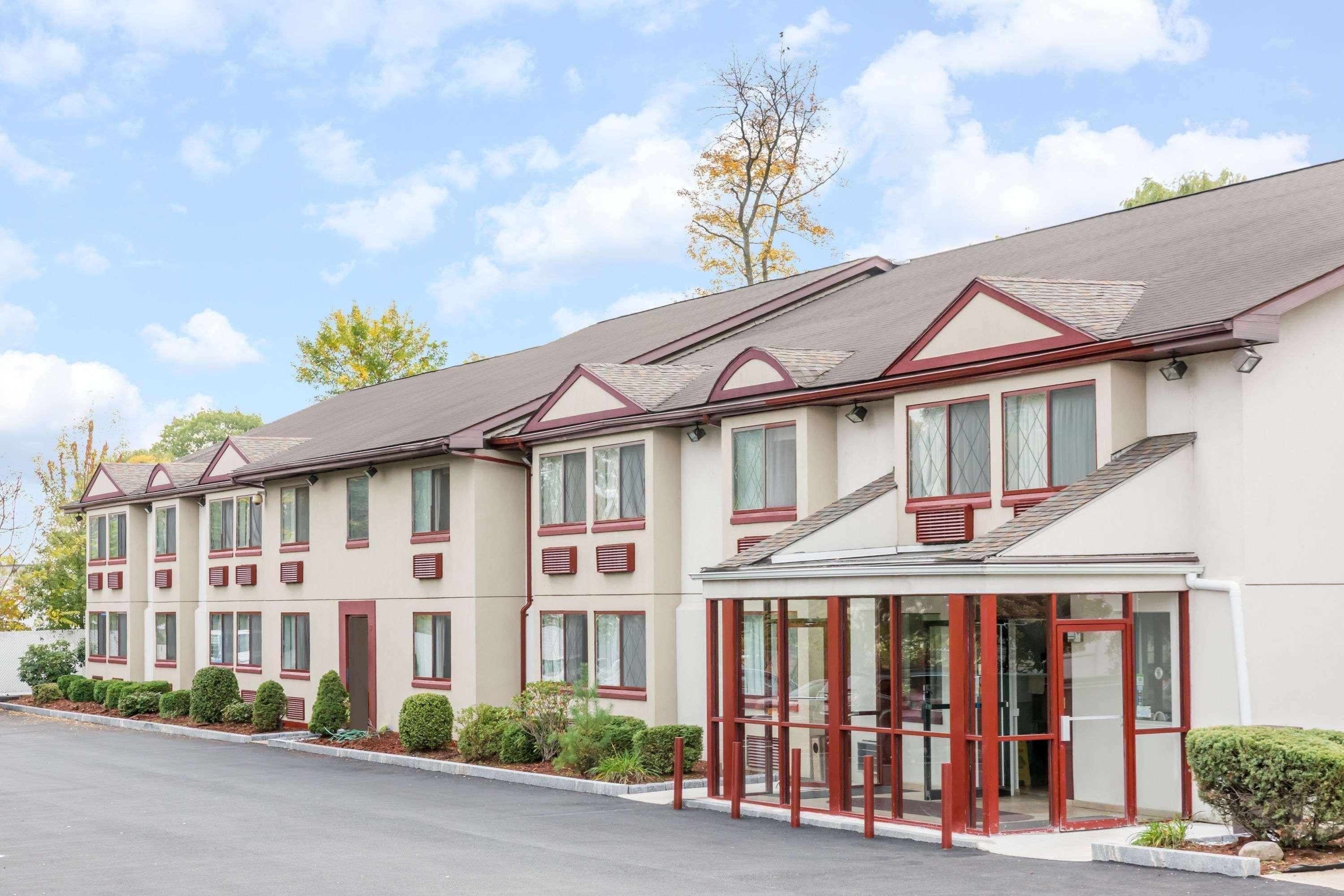 Fairbridge Inn Express Nyack Exterior photo