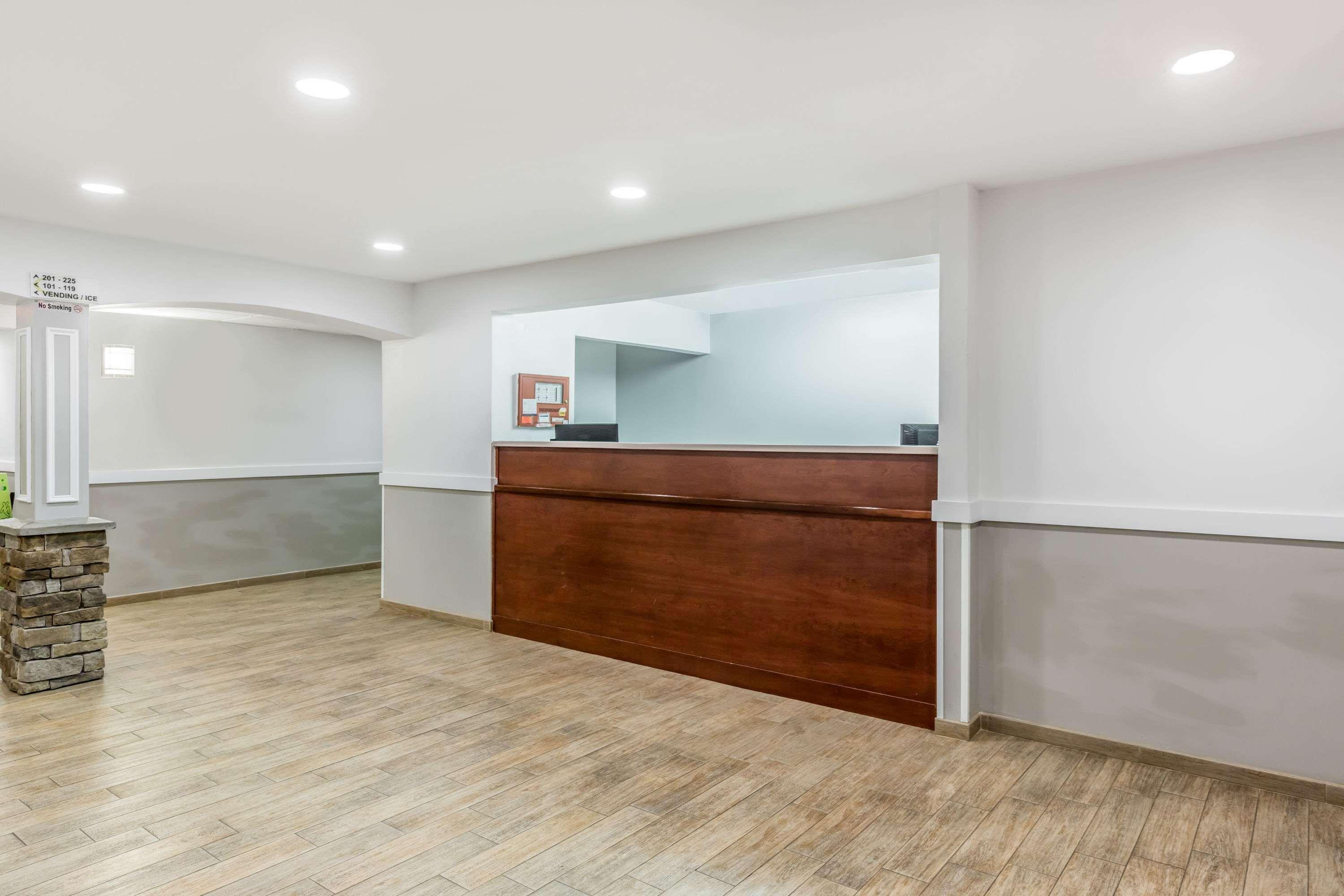 Fairbridge Inn Express Nyack Exterior photo